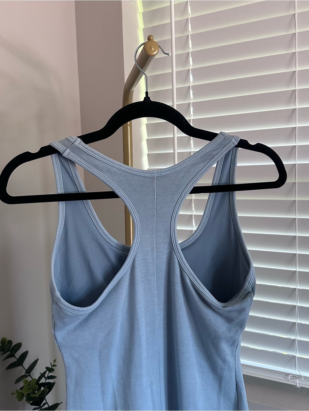 Skims Women’s Sleeveless Light Blue Romper - Picture 4 of 7